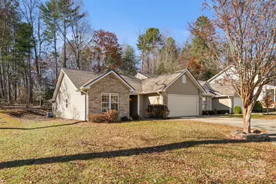 270 Farington Circle, Fletcher, NC 28732 - Photo 3