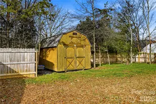 228 Hollybrook Ct, Salisbury, NC 28147 - Photo 23