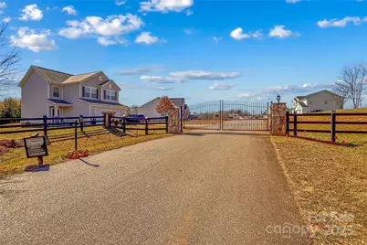 128 Slate Drive, Statesville, NC 28625 - Photo 43