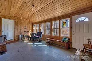 2626 Dendy Orchard Rd, Highlands, NC 28741 - Photo 27