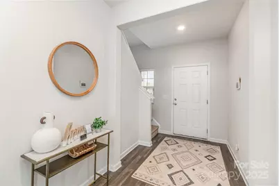 3101 Wynn Way, Charlotte, NC 28215 - Photo 3