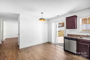 4019 John Dale Ln, Charlotte, NC 28269 - Photo 19