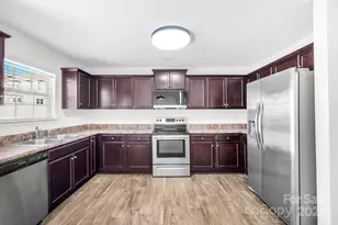 4019 John Dale Ln, Charlotte, NC 28269 - Photo 17