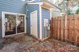 9204 Four Mile Crk Rd, Charlotte, NC 28277 - Photo 17