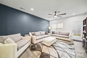 956 Prince Garrett Wy, Denver, NC 28037 - Photo 3