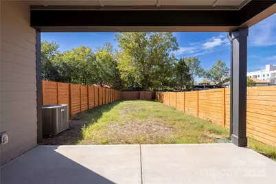 315 E Peterson Drive, Charlotte, NC 28217 - Photo 9