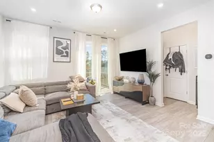 1132 Keydet Dr, Charlotte, NC 28216 - Photo 19