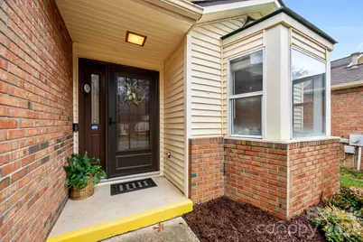 125 Exeter Court, Hendersonville, NC 28791 - Photo 7