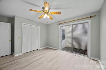 125 Exeter Court, Hendersonville, NC 28791 - Photo 33