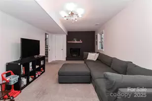 4236 Folkston Dr, Charlotte, NC 28205 - Photo 33