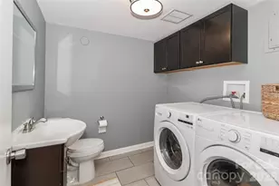 4236 Folkston Dr, Charlotte, NC 28205 - Photo 31