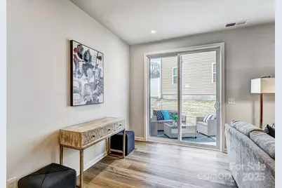 9208 Pagoda Oak Drive, Charlotte, NC 28269 - Photo 11