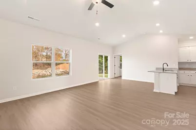 1084 Russell Drive, Winston Salem, NC 27127 - Photo 5