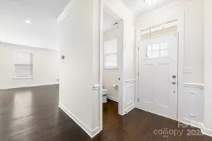 9341 Glenburn Ln, Charlotte, NC 28278 - Photo 5