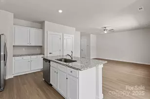 3435 Robindale Dr, Winston Salem, NC 27107 - Photo 7