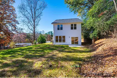 1449 4th Street SW, Hickory, NC 28602 - Photo 3