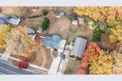 319 Scaleybark Drive, Charlotte, NC 28209 - Photo 3