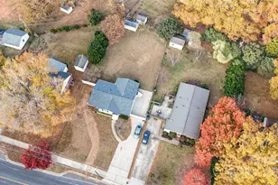 319 Scaleybark Dr, Charlotte, NC 28209 - Photo 3