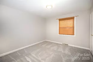 319 Scaleybark Dr, Charlotte, NC 28209 - Photo 15