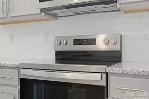 3132 Butler Hl Dr, Matthews, NC 28105 - Photo 17