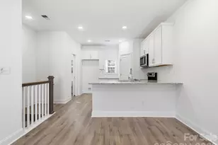 3136 Butler Hl Dr, Matthews, NC 28105 - Photo 7