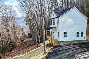 337 Garren Creek Rd, Fairview, NC 28730 - Photo 1