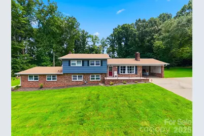 304 Parlier Avenue NE, Conover, NC 28613 - Photo 1