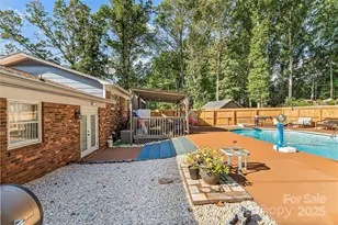 304 Parlier Ave NE, Conover, NC 28613 - Photo 25