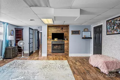 304 Parlier Avenue NE, Conover, NC 28613 - Photo 19