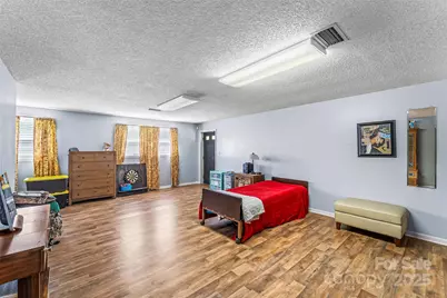 304 Parlier Avenue NE, Conover, NC 28613 - Photo 23