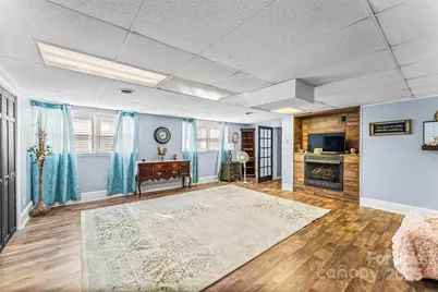 304 Parlier Avenue NE, Conover, NC 28613 - Photo 11