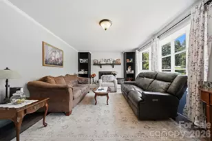 304 Parlier Ave NE, Conover, NC 28613 - Photo 5