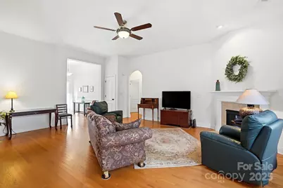 912 Gold Finch Circle, Fort Mill, SC 29715 - Photo 7