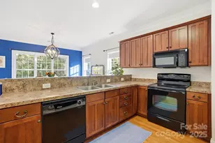 912 Gold Finch Cir, Fort Mill, SC 29715 - Photo 13