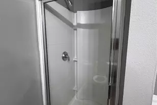 8719 Oak Dr NE, Charlotte, NC 28269 - Photo 19