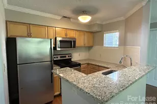 2518 Cranbrook Ln, Charlotte, NC 28207 - Photo 3