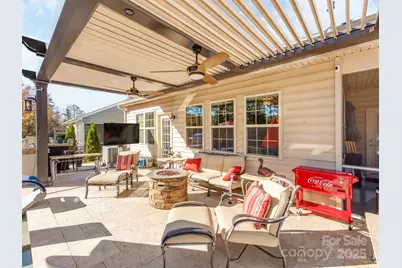 2412 Napa Valley Drive, Waxhaw, NC 28173 - Photo 37