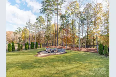 2412 Napa Valley Drive, Waxhaw, NC 28173 - Photo 43