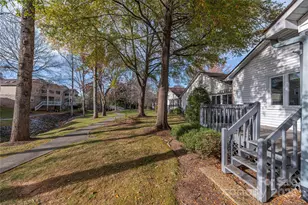 308 Somerton Ct, Hendersonville, NC 28791 - Photo 19