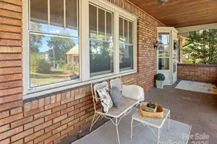 257 Church St, Waynesville, NC 28786 - Photo 5