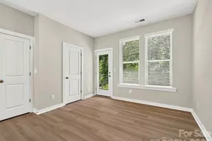 1539 Lithium Ln, Charlotte, NC 28211 - Photo 9