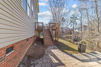 3214 Grandeur Road, Charlotte, NC 28269 - Photo 13
