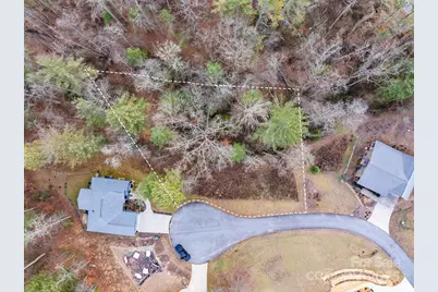62 Crystal Cove Drive #4, Hendersonville, NC 28739 - Photo 1