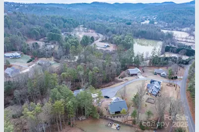 62 Crystal Cove Drive #4, Hendersonville, NC 28739 - Photo 9