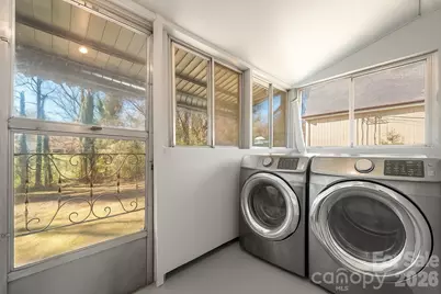 204 22nd Avenue NE, Hickory, NC 28601 - Photo 15