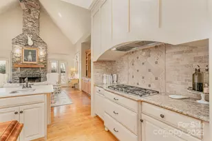 2504 White Thorne Ln, Waxhaw, NC 28173 - Photo 23