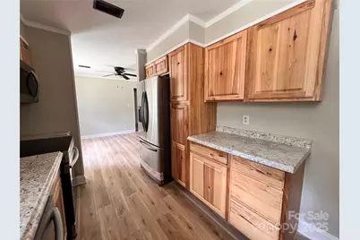 405 W Inwood Street, Bethune, SC 29009 - Photo 7