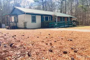 405 W Inwood St, Bethune, SC 29009 - Photo 3