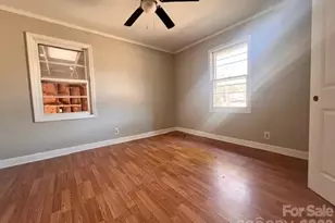 405 W Inwood St, Bethune, SC 29009 - Photo 13