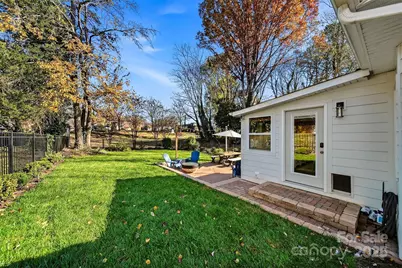 1042 1st Street NE, Hickory, NC 28601 - Photo 37